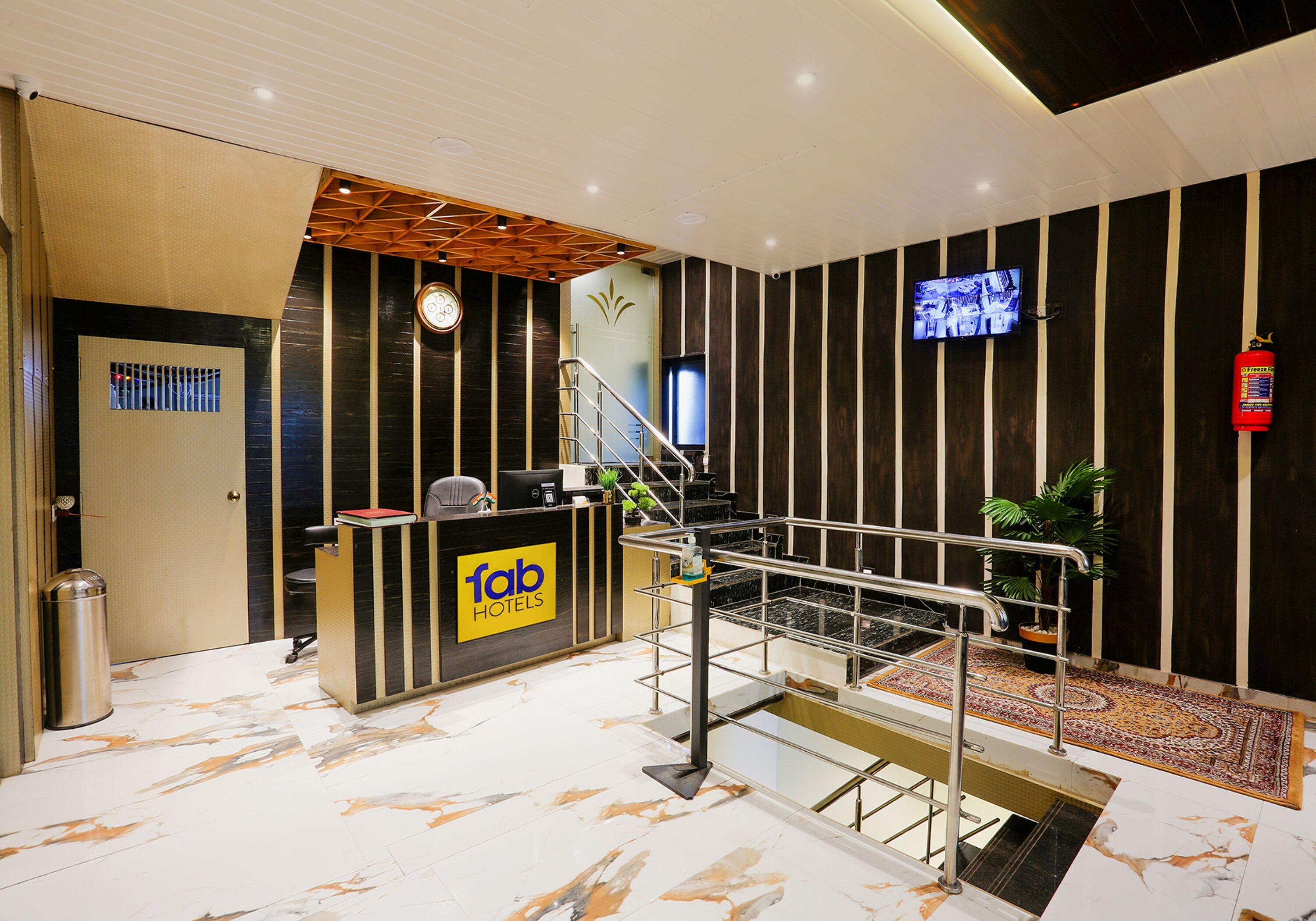 Fabhotel Prime Land - Nr Bkc — Photos 3